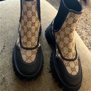 Gucci Beige and Black Ankle Boots